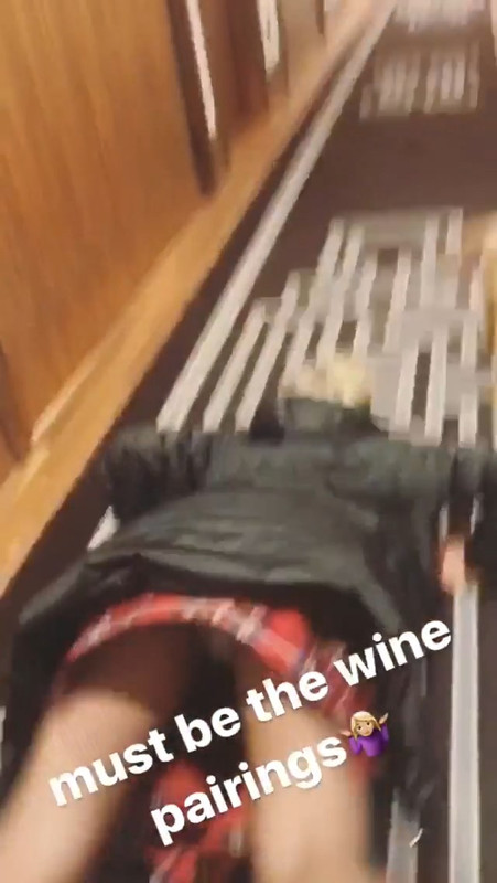 Katy-Perry-Upskirt-2-thefappeningblog.com_