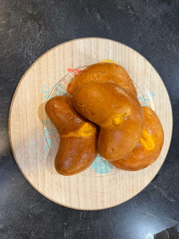 Empanadas-de-yema