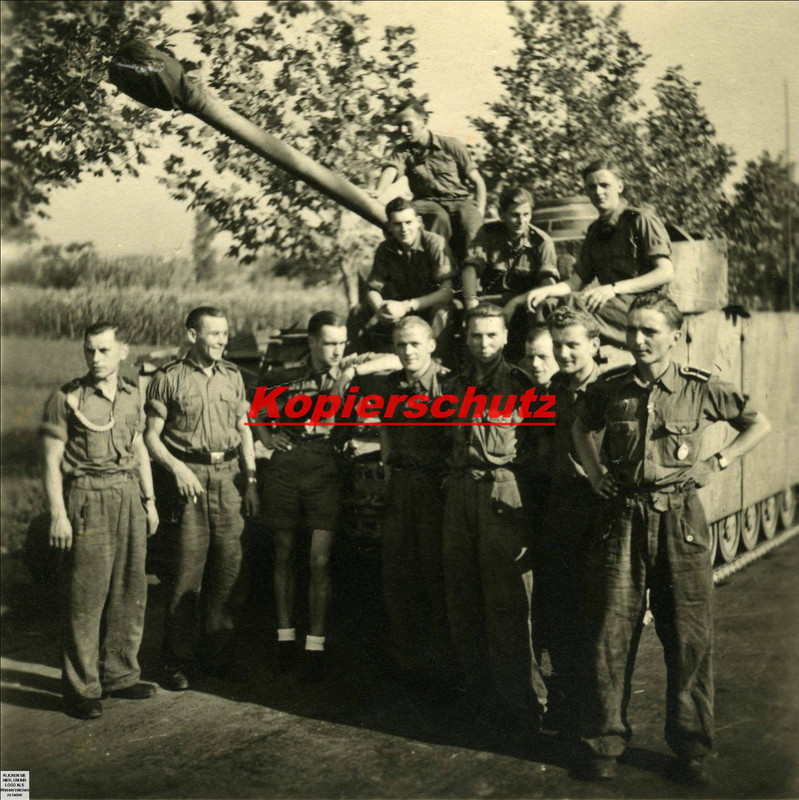 original Foto Panzer IV mit Seitenschürzen 1944