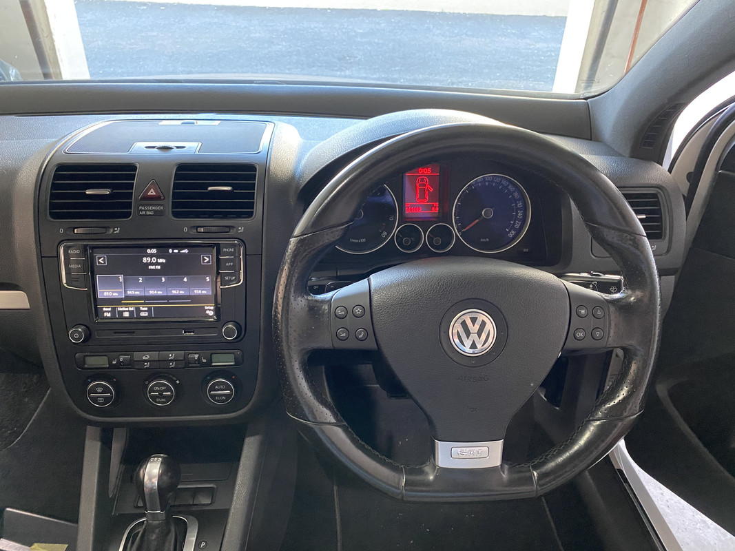 3CD14110-0D7F-48A6-8359-B1B592739E84