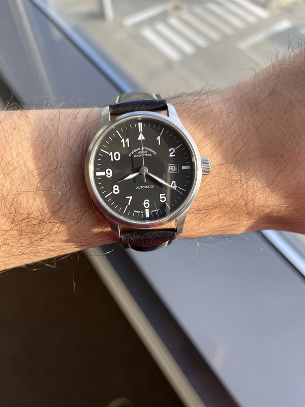 24E43B5F-0C8A-49DF-A255-4360F06714F2