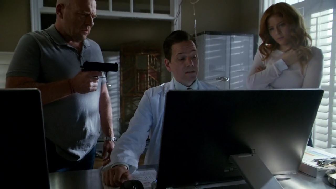 Fotos 04023 Under.the.Dome.S03E05.720p.WEB-DL.x2