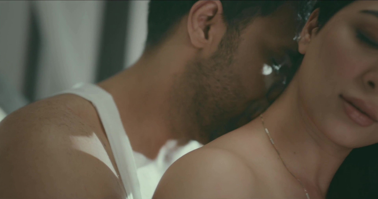 vlcsnap-2024-10-24-23h27m25s701