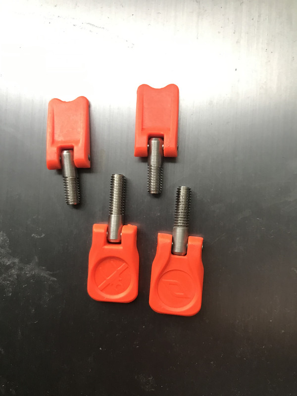 01EB85D3-EFEB-4DDC-8A2E-DF3987DF2515