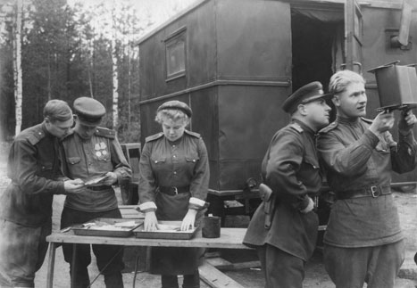 _gaz-budkaMet_PAF-VVS_Фотолаборатория ВВС 2