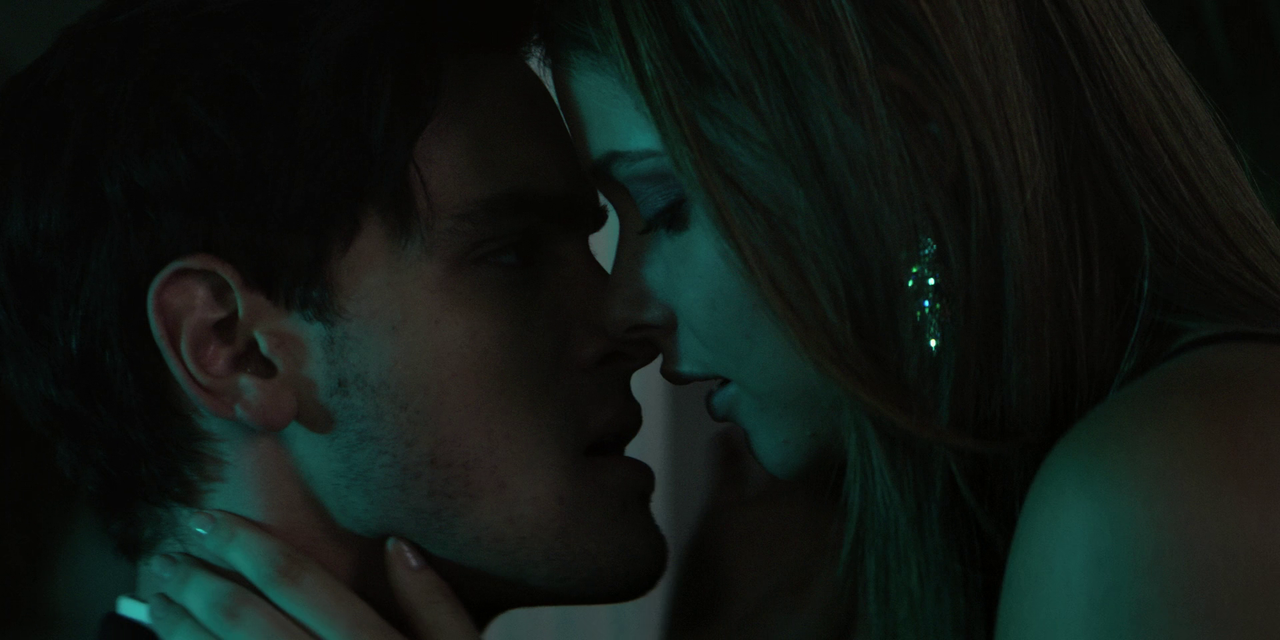 vlcsnap-2023-06-08-19h51m06s856