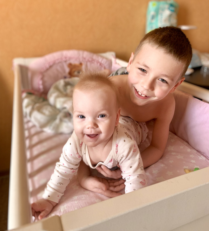 E9DEDBC4-1243-4F61-A8F9-1F9627FBF3E7