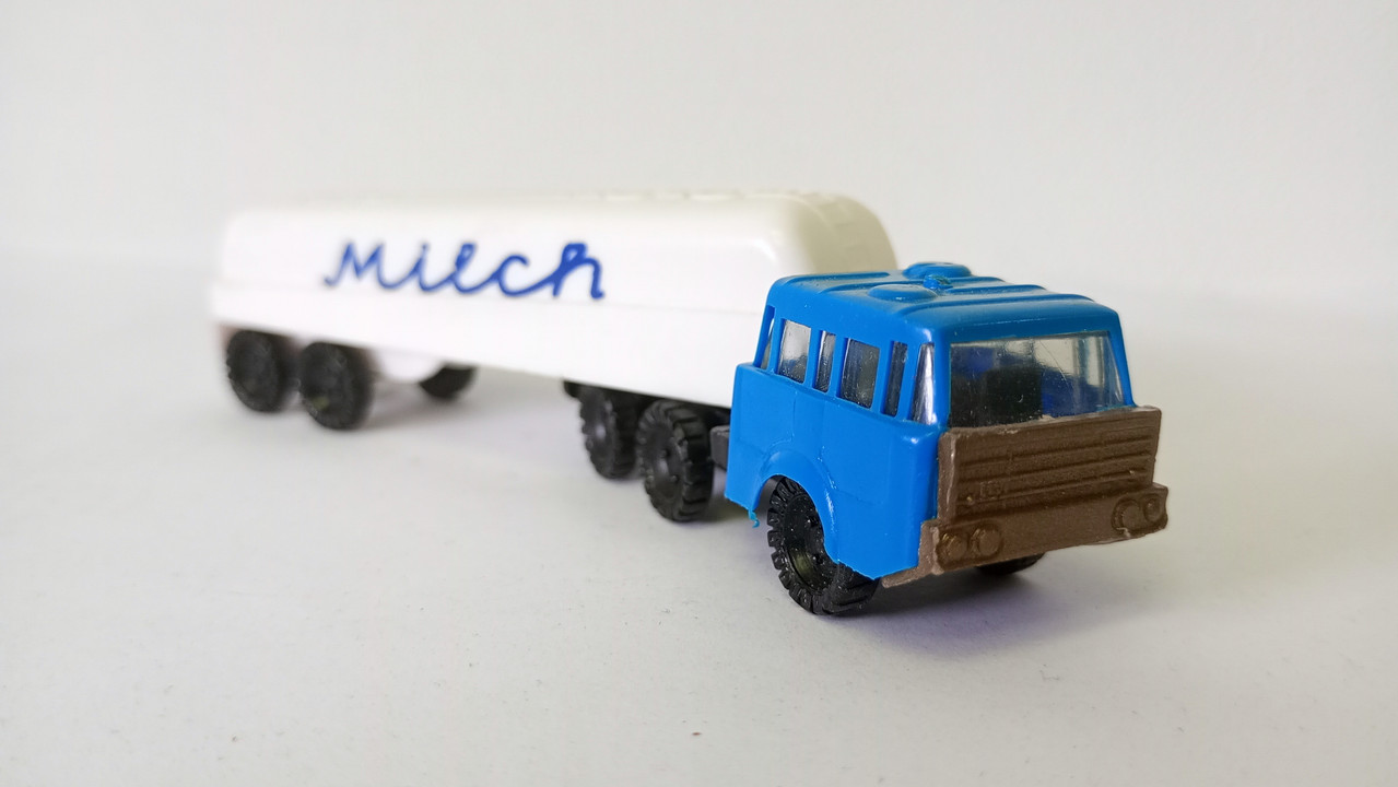 Mach (3790)