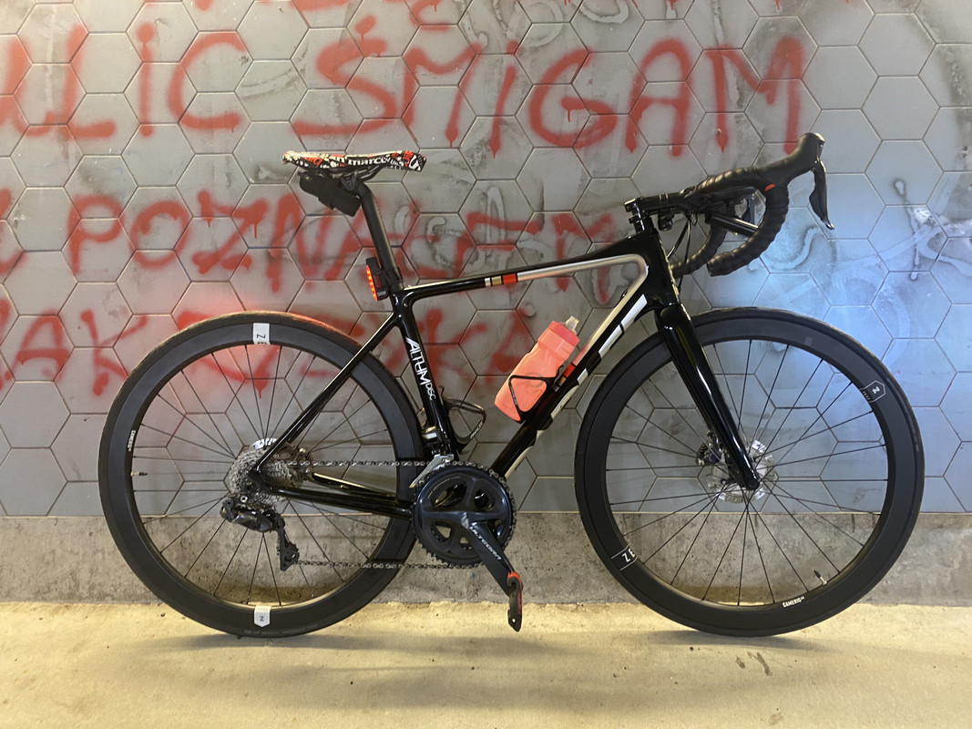 1070E07E-0A11-4994-9BF2-E36CA5551FCB