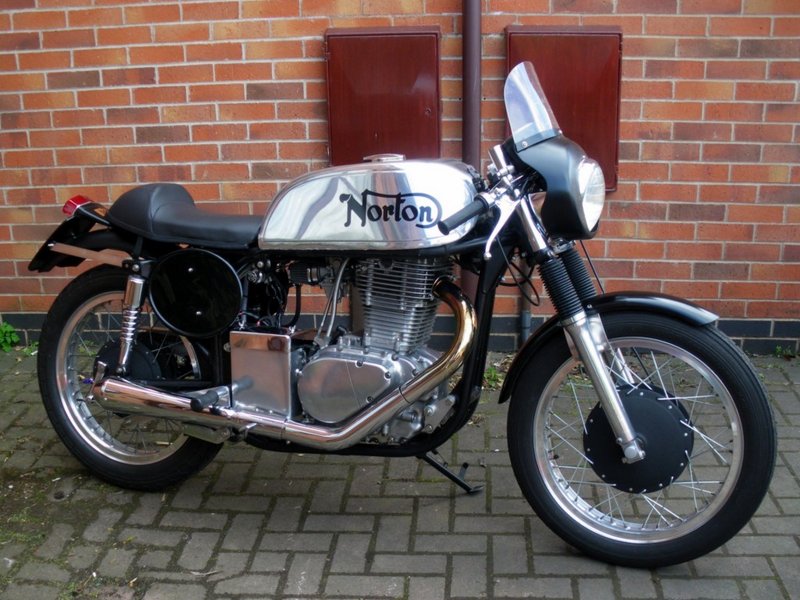 485CDC56-463C-4DDC-A359-6B8781D47469