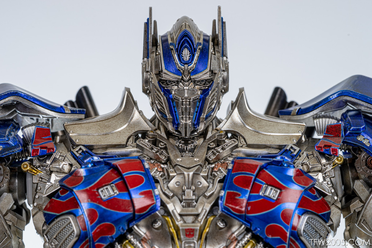 Threezero-DLX-TLK-Prime-019