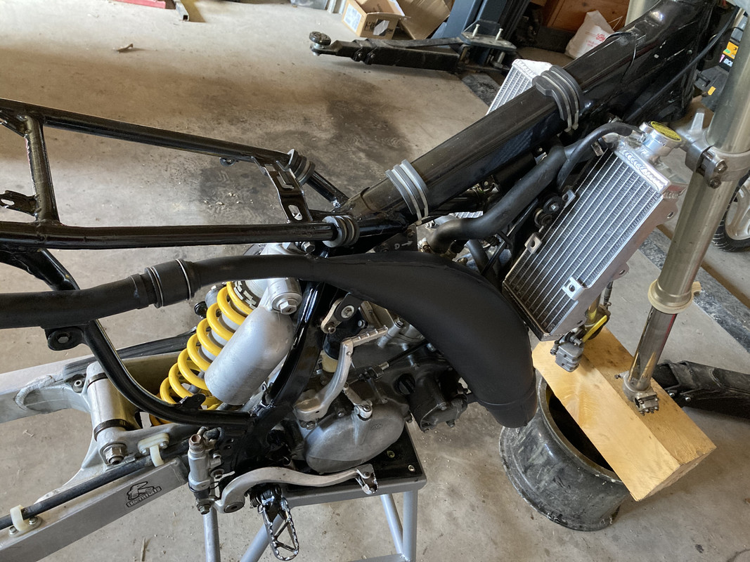 04029F59-0765-4E5A-81E3-8F6C467F91B1