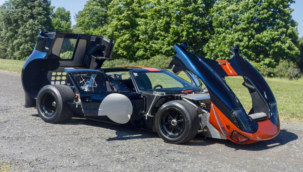 CF9FFA9E-E660-4C8D-83C6-37FB34880312