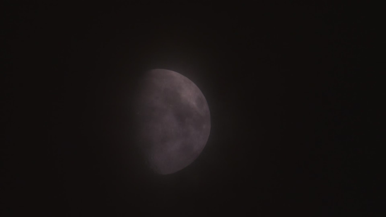 In the Shadow of the Moon (2007) (1080p x265 LION)-4