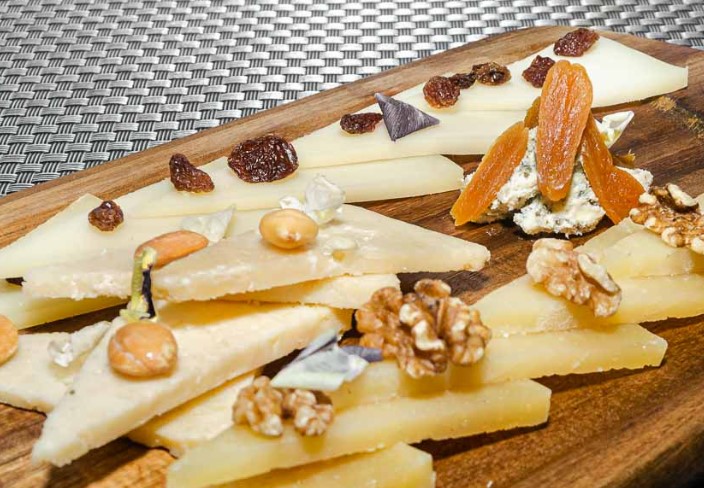 Surtido De Quesos (Ración)