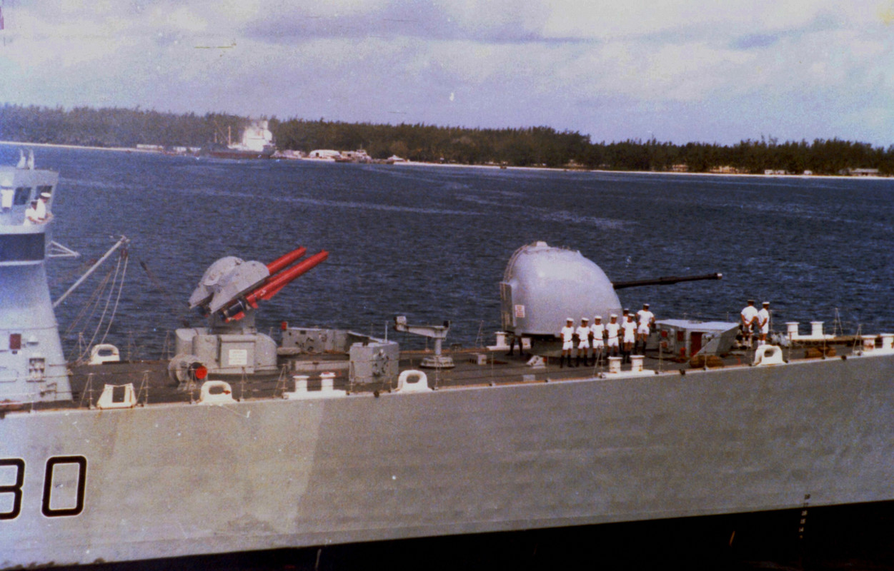 HMS Sheffield в Диего-Гарсия. февраль 1982-2