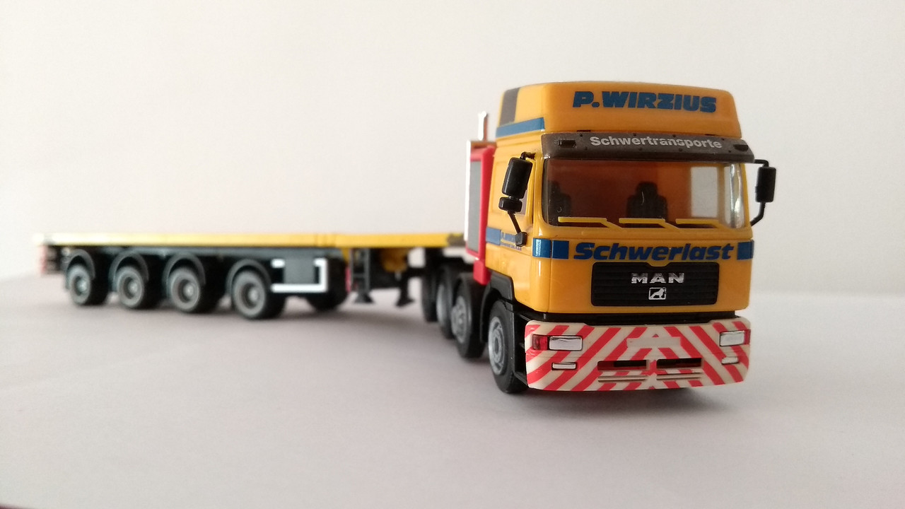 Macht (8127)