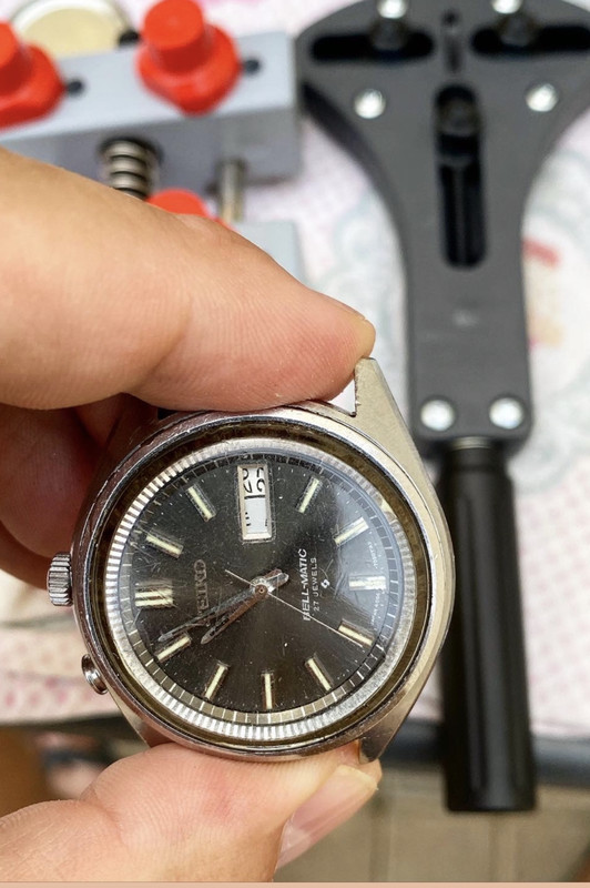 BE734035-E7F4-40CA-8328-557FE31EF6E6