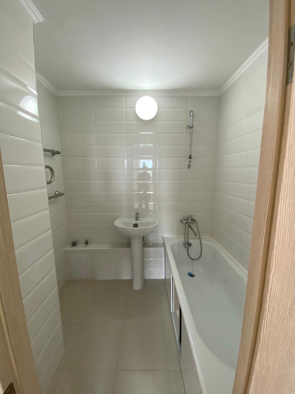 B49BEF8A-D005-4C7C-B090-6821E9C7CB2B