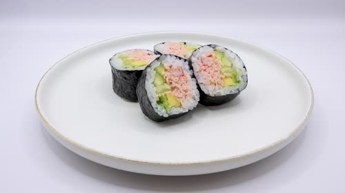 562. Futomaki California - 4 pezzi