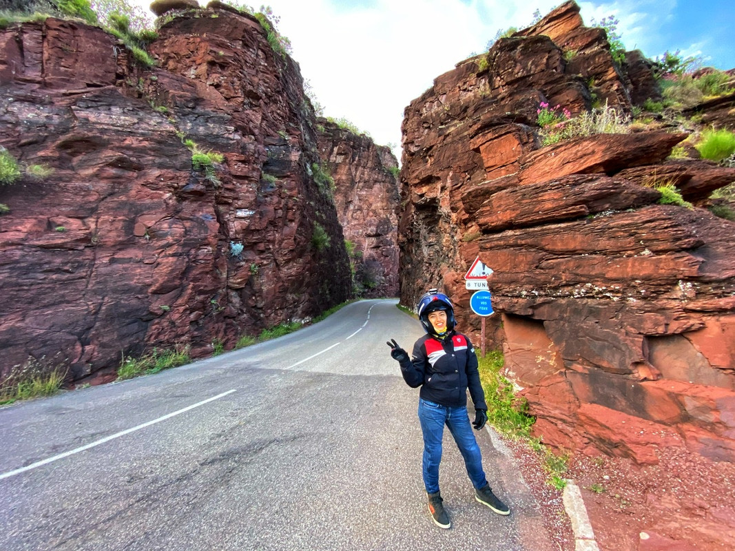 937D8E5E-B736-4D6F-880B-CBF2B76E987C