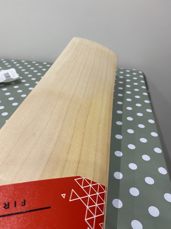 B96129D0-B535-4EC5-B8A1-9FCAF3EEC388