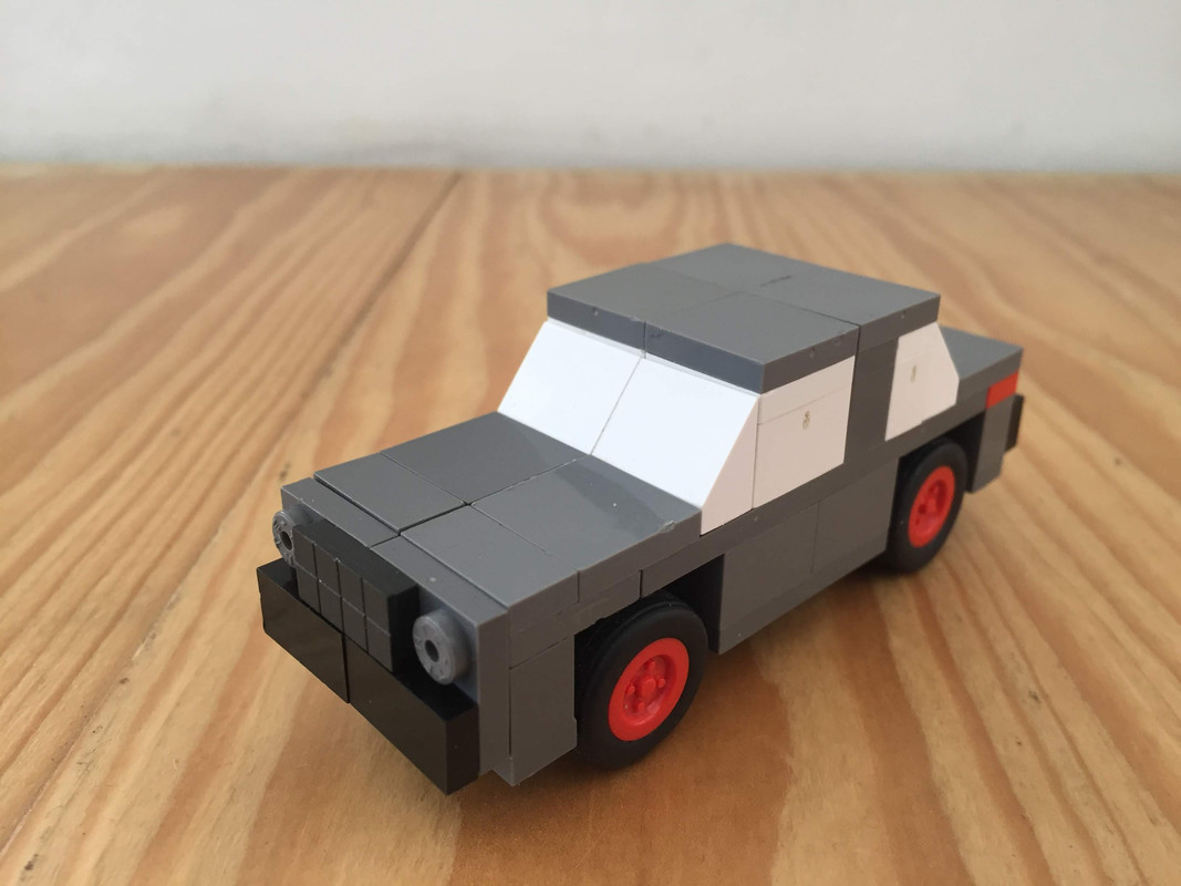 COCHE-SEDAN_TENTENTE_01