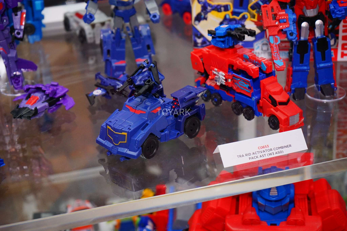 SDCC-2017-Hasbro-Transformers-072