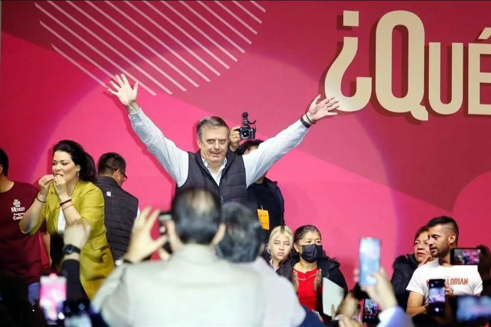 Ebrard: La candidatura presidencial es por capacidad, no por cercanía con AMLO