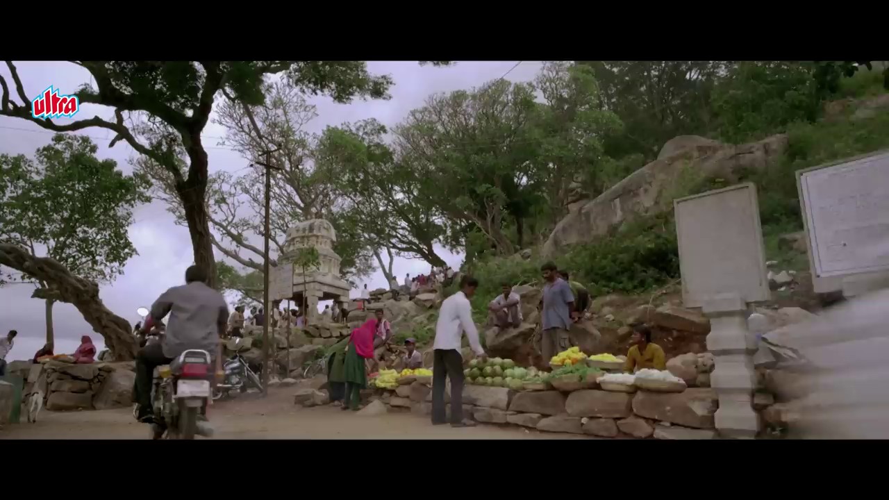 Rangrezz-2013-WEBRip-Hindi-720p-x264-AVC-AAC-2-0-mkv-0002