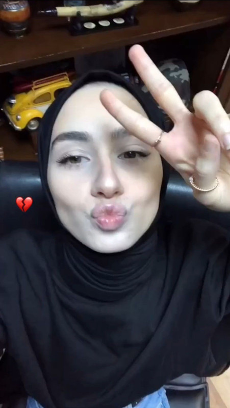 C:\Users\lenovo\Pictures\Saved Pictures\muslim woman\b0d3846998cc0f728bbcae499681b9a4.jpg