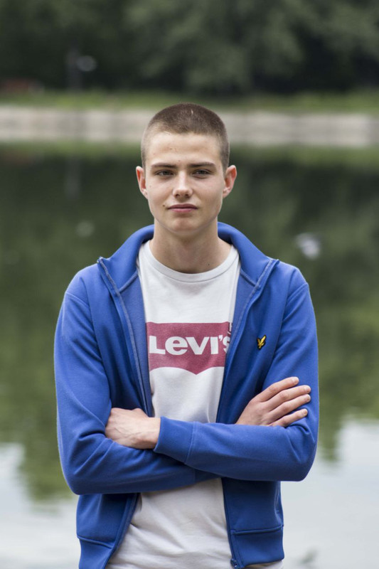 045F9AEB-4A10-4ABA-9DF4-5BBCF7C5BD70