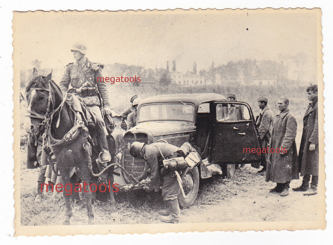Wehrmacht Pferd Reiter Gespann KFZ-Schlepp (Foto