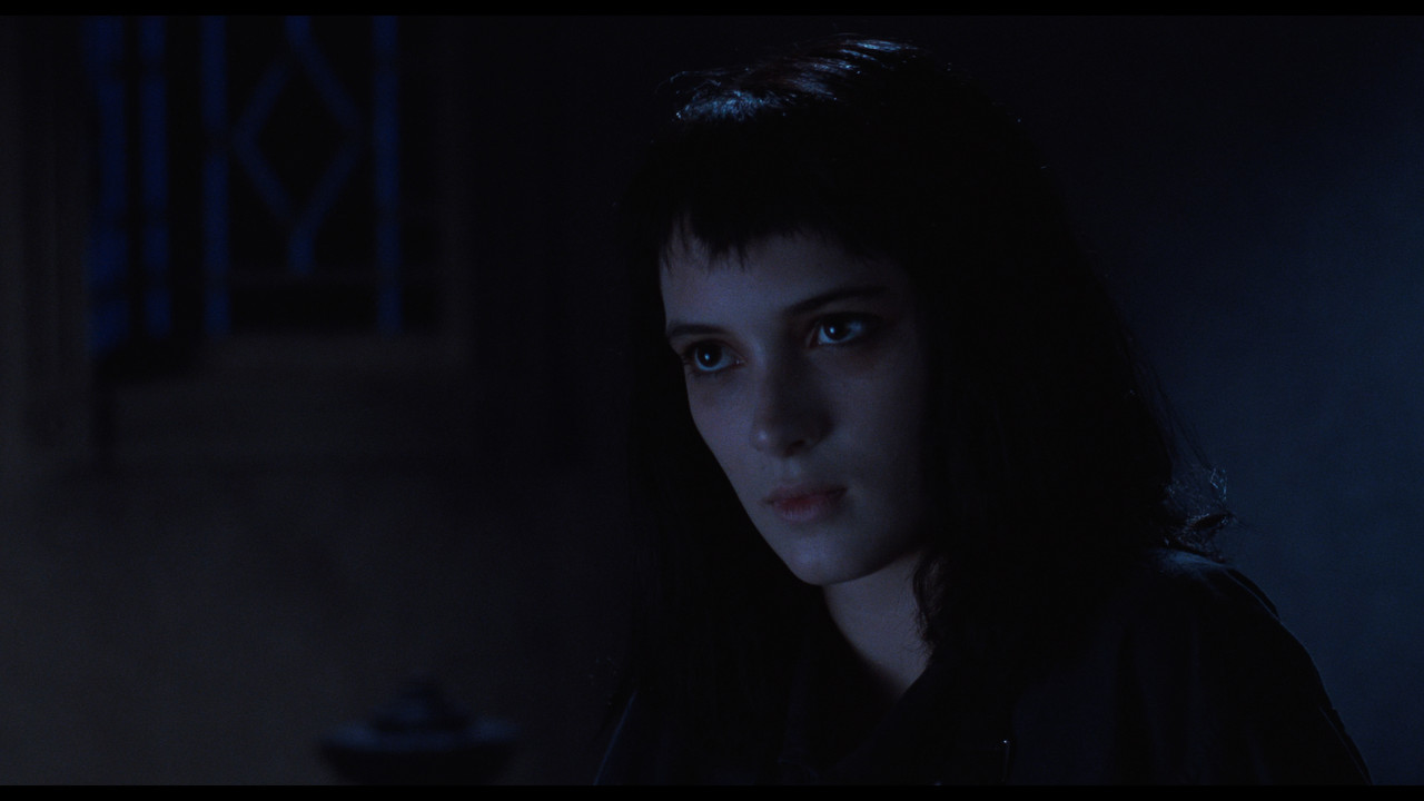 beetlejuice.1988.uncut.4k-kc.mkv_snapshot_00.42.36.716