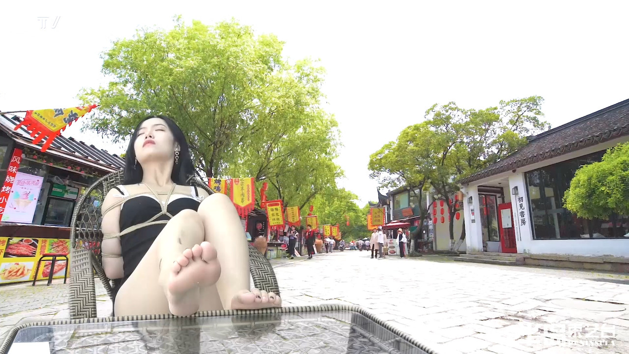 半岛束艺 海语梦游列国.mp4_20200221_185447.960