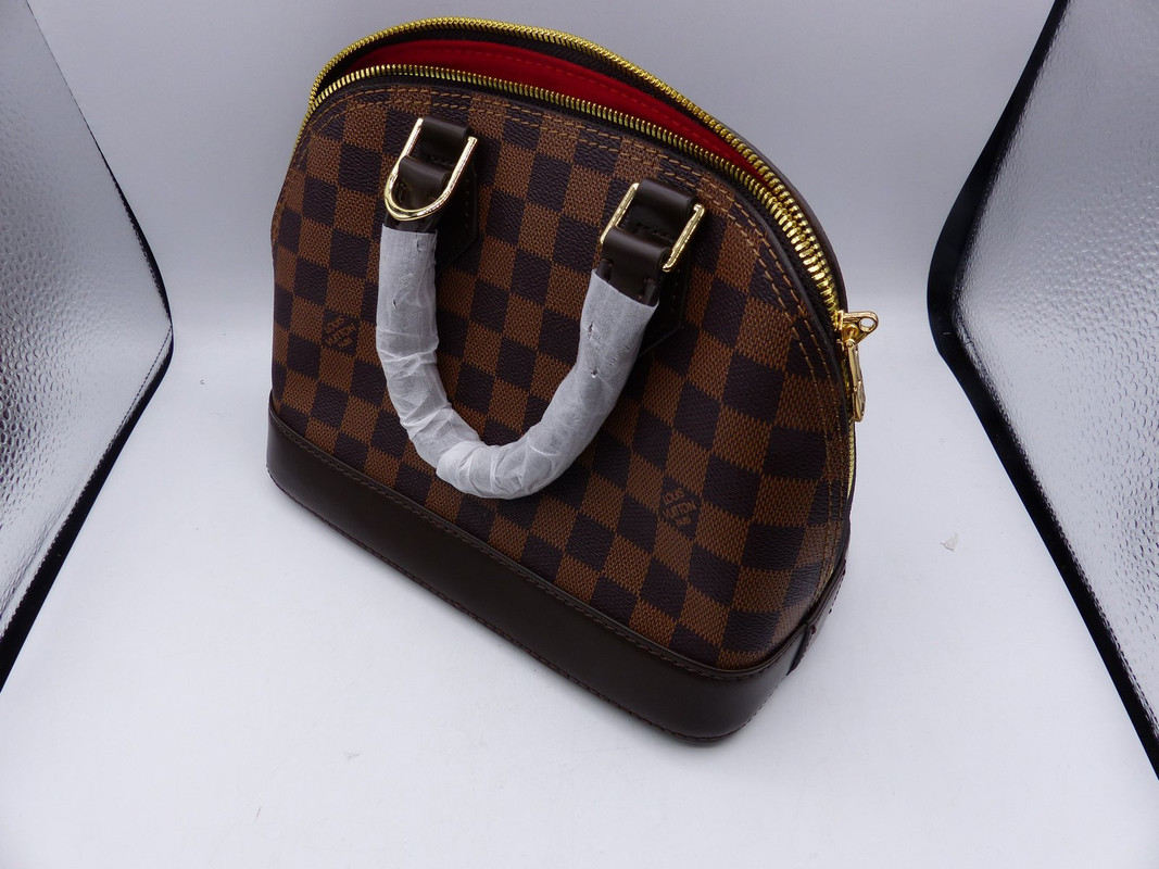 Louis Vuitton Damier Alma PM Hand Bag