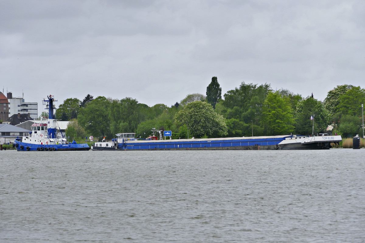 Tor Elbe mit Fairplay-51 (OK-040525-0)