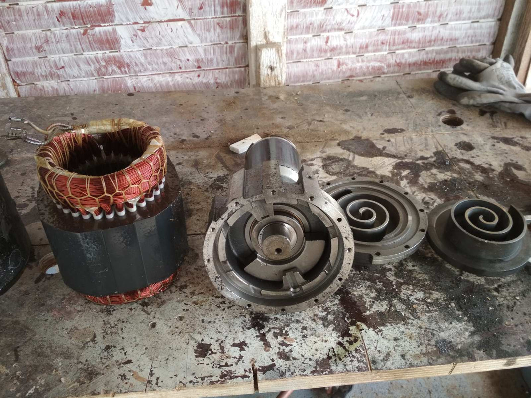 FD2794A6-9B71-474C-8D1A-E15F6144D2F2