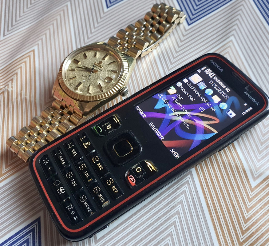 6321C0B7-B727-4BC7-89C6-998E6B1C470B