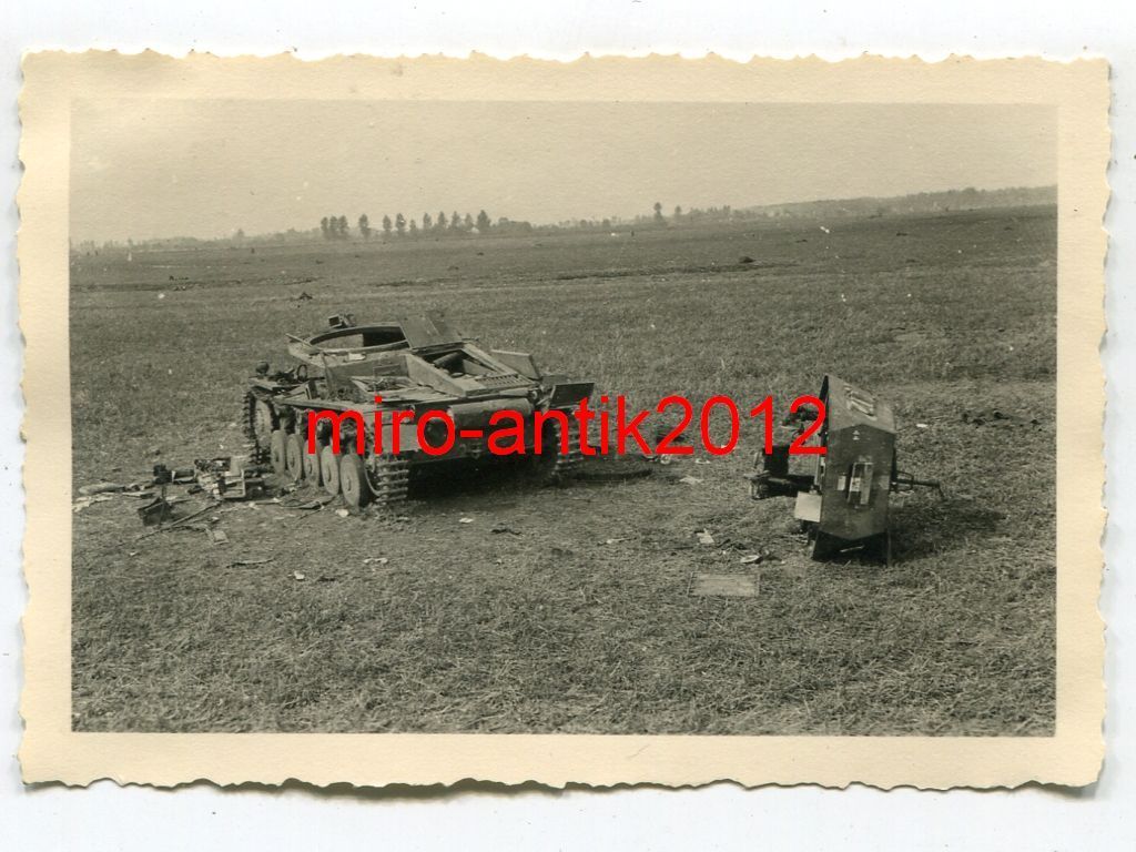 Foto, Panzerregiment 1, zerstörter Panzer des Re