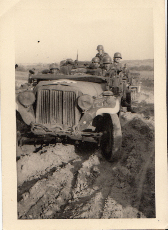 Wehrmacht Rußland leichte Halbkette Zugmaschine 