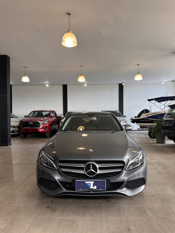 Mercedes Benz C250 - 2