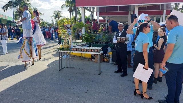 Hotel Iberostar Selection Ensenachos - Blogs de Cuba - DIA 1 - JEREZ-MADRID EN COCHE, SALA VIP, VUELO DE IDA Y LLEGADA AL HOTEL IBEROST (57)