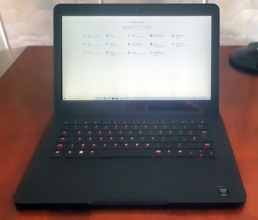 Full with chroma