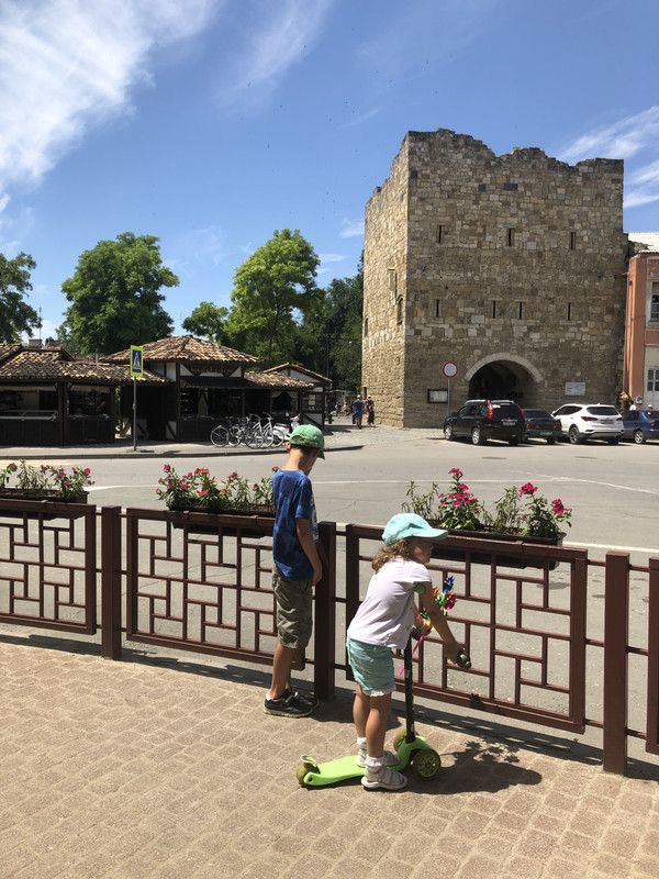 4CF2DBCD-8FE4-4DF6-8316-1AFAEB3D8248