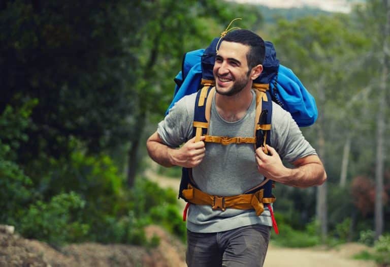 two types of adventure travel