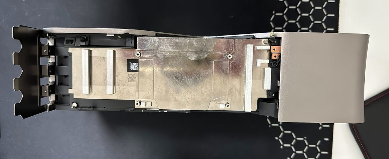 NVIDIA-RTX-40-TITAN-ADA-RTX4090TI-PROTOTYPE-COOLER-3-e1687762008532