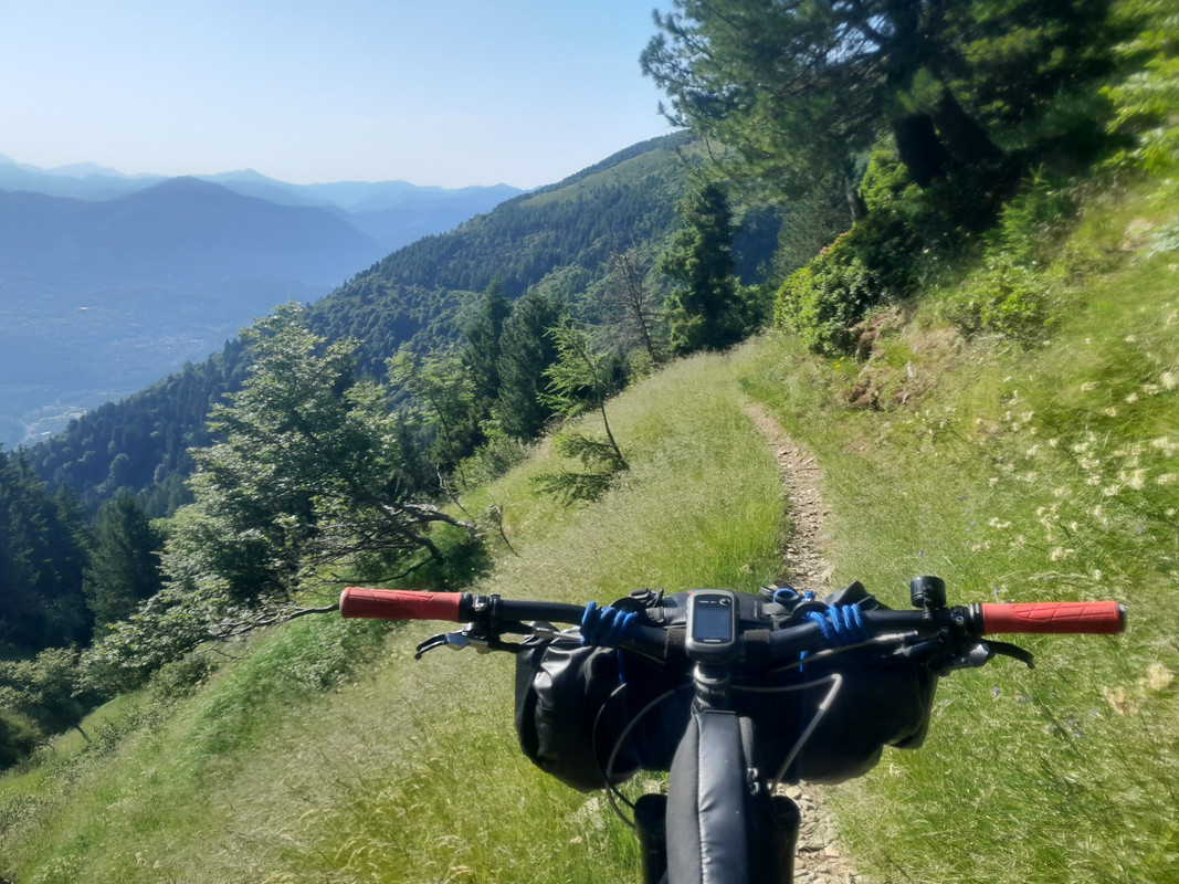 My current Desktop - Monte Tamaro Trail, Switzerland