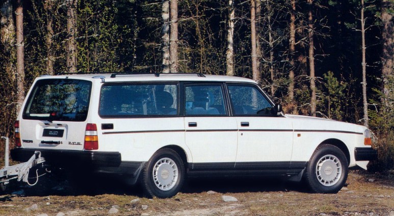 Volvo-240GL
