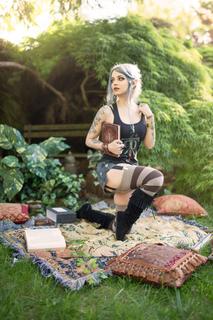 full_shireling_03_5DB5949A3F